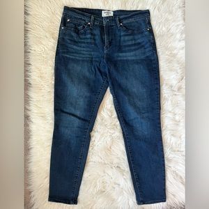 Denizen from Levi’s mid rise skinny jeans